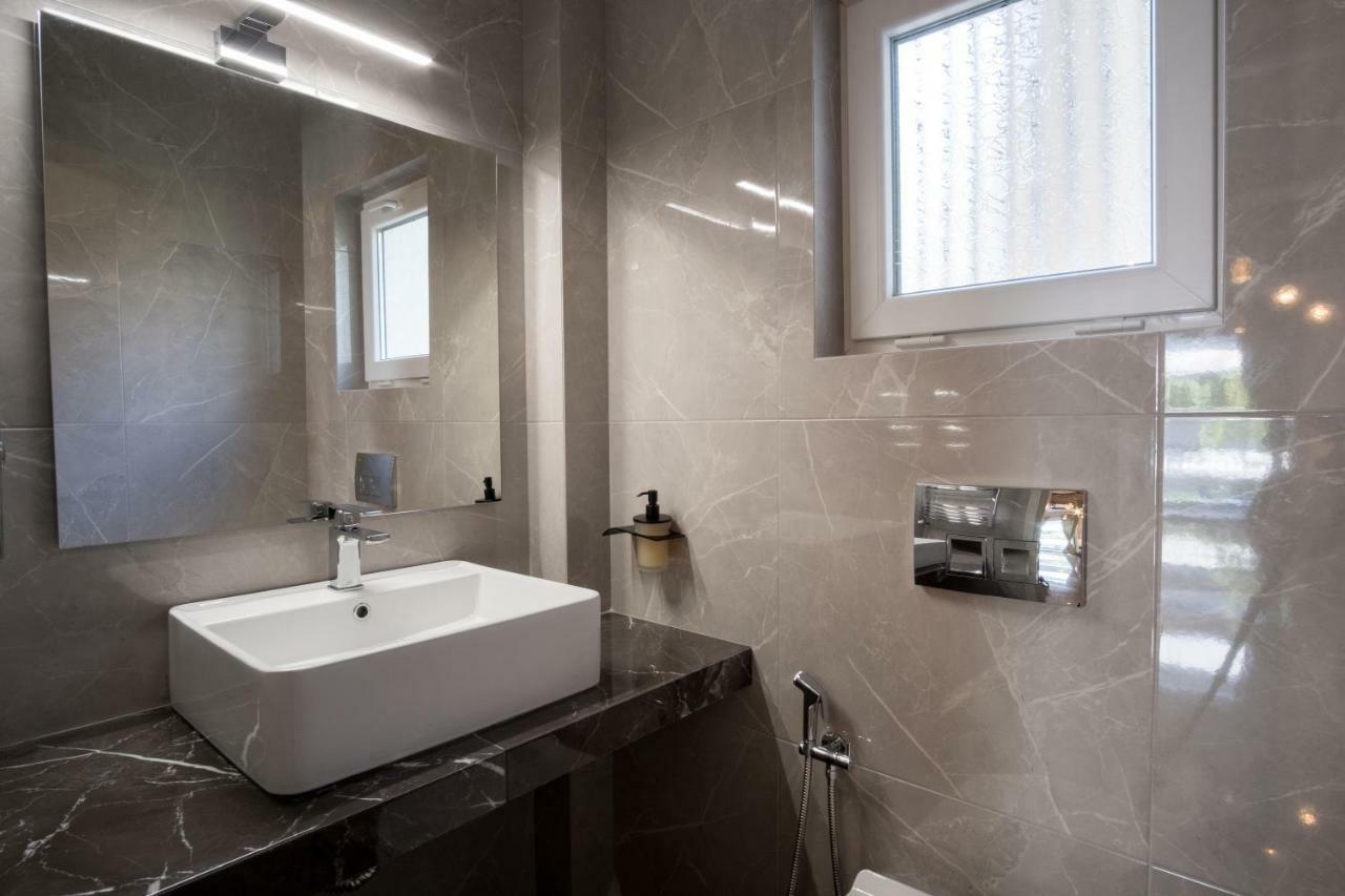 Comfy Apartment Of 104 M² Near Metro! Athens Ngoại thất bức ảnh